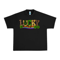 Black st patricks shamrock gold with rainbow Urban Heavy Tee - RanaPortraitStore