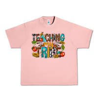 Salmon teaching my Urban Heavy Tee - texasbilliewilder