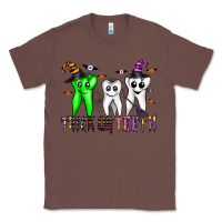 Chestnut trick or teeth Classic Tee - CowhideDigitalArt