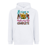 White being a mom makes my life complete Heavyweight Hoodie - Artiststas
