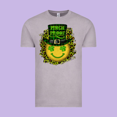 Vintage Tee st. patrick's day pinch proof lucky face