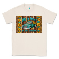 Natural life is better in the country skinny metal can holder Classic Tee - HRA Design Shop