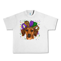 Lunar Rock mardi gras hat dachshund Urban Heavy Tee - RanaPortraitStore