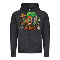 Vintage Black zoo vibes Vintage Hoodie - JahusDesignShop