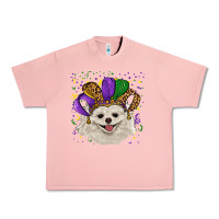 Salmon mardi gras hat white pomeranian Urban Heavy Tee - RanaPortraitStore