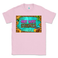 Bubblegum Pink hot wife summer skinny metal can holder Classic Tee - HRA Design Shop