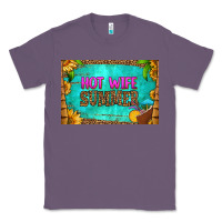 Lavender hot wife summer skinny metal can holder Classic Tee - HRA Design Shop