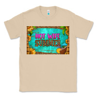 Mushroom hot wife summer skinny metal can holder Classic Tee - HRA Design Shop