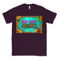 Plum hot wife summer skinny metal can holder Classic Tee - HRA Design Shop