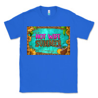 True Royal hot wife summer skinny metal can holder Classic Tee - HRA Design Shop