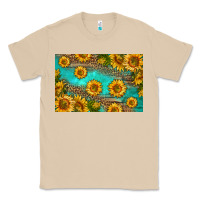 Mushroom western sunflowers skinny metal can holder Classic Tee - HRA Design Shop