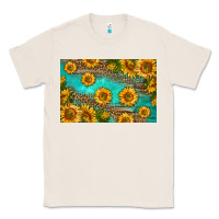 Natural western sunflowers skinny metal can holder Classic Tee - HRA Design Shop