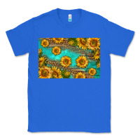 True Royal western sunflowers skinny metal can holder Classic Tee - HRA Design Shop