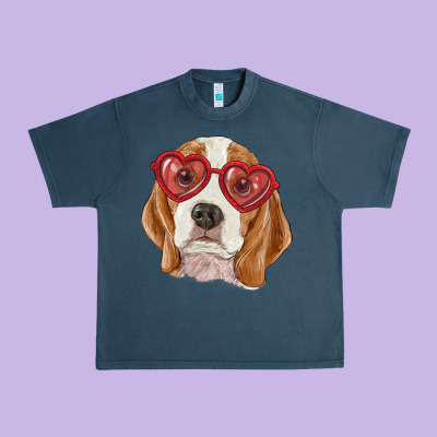 Urban Heavy Tee beagle with love glasses