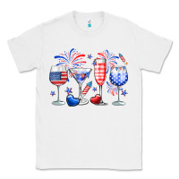 White 4th of July wine glasses Classic Tee - Neo Western