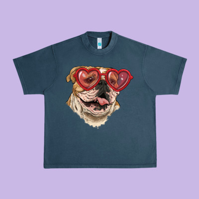 Urban Heavy Tee english bulldog with love glass