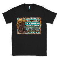 Black the world needs more cowgirls Classic Tee - SublimationCraftShop