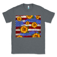 Charcoal Heather 4th of July USA flag sunflower 20oz tumbler Classic Tee - Neo Western