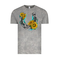 Cloud Rock horseshoe cowhide and sunflowers Vintage Tee - texasbilliewilder