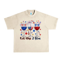 Sandshell red wine and blue wine glasses Urban Heavy Tee - texasbilliewilder