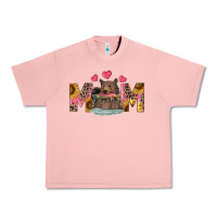 Salmon mom bear with sunflowers Urban Heavy Tee - RanaPortraitStore