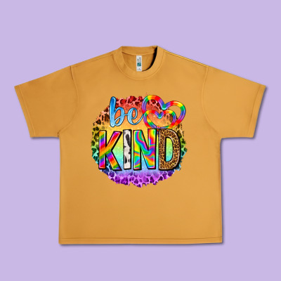 Urban Heavy Tee be kind with heart ballons