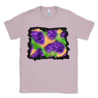 Lilac halloween spooky bat background Classic Tee - BundleAndBundleShop