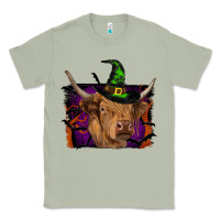 Matcha highland cow halloween Classic Tee - RanaPortraitStore