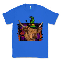 True Royal highland cow halloween Classic Tee - RanaPortraitStore