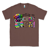Chestnut getting my cray on Classic Tee - CowhideDigitalArt