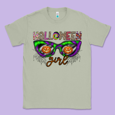 Halloween Girl Classic Tee Designed By Cowhidedigitalart