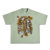 Oil Green Flower rib cage bees Urban Heavy Tee - RanaPortraitStore