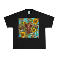 Black western highland cow Urban Heavy Tee - BarkalooDesign