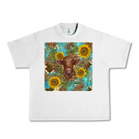 Lunar Rock western highland cow Urban Heavy Tee - BarkalooDesign