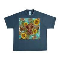 Midnight Navy western highland cow Urban Heavy Tee - BarkalooDesign
