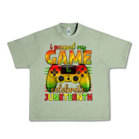 Oil Green i paused my game celebrate juneteenth Urban Heavy Tee - texasbilliewilder
