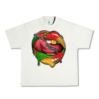 Pistachio juneteenth day lips Urban Heavy Tee - texasbilliewilder