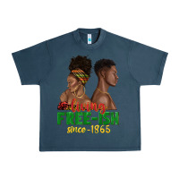 Midnight Navy living free ish since 1865 with afro black woman a Urban Heavy Tee - texasbilliewilder