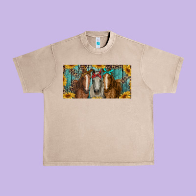 Urban Heavy Tee horses with leopard and sunflowers