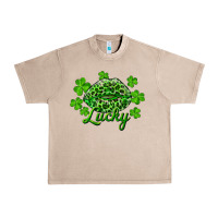 French Oak Kiss lucky Urban Heavy Tee - RanaPortraitStore
