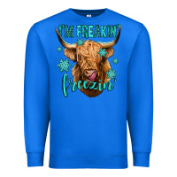 True Royal i'm freakin freezin long haired cow Premium Sweatshirt - Jasminsmagicworld