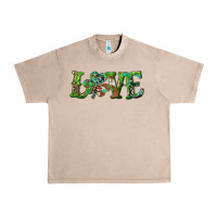 French Oak love with shamrock Urban Heavy Tee - RanaPortraitStore