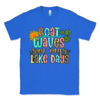 True Royal boat waves sun rays lake days Classic Tee - Zillion Design Studio