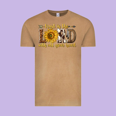 Trust In The Lord With All Your Heart Vintage Tee Designed By Texasbilliewilder