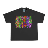 Pigment Black Mardi gras brush strokes king cake and craw fish Urban Heavy Tee - RanaPortraitStore