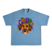 Pebble Blue mardi gras hat dachshund Urban Heavy Tee - RanaPortraitStore