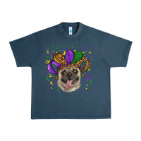 Midnight Navy Mardi gras hat pug Urban Heavy Tee - RanaPortraitStore