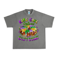 Tornado mardi gras king cake calories don't count Urban Heavy Tee - RanaPortraitStore