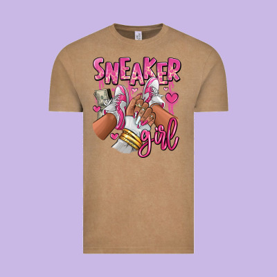 Vintage Tee Pink and white sneaker girl