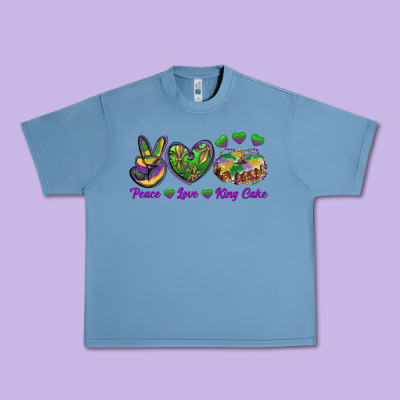 Urban Heavy Tee Peace Love King Cake
